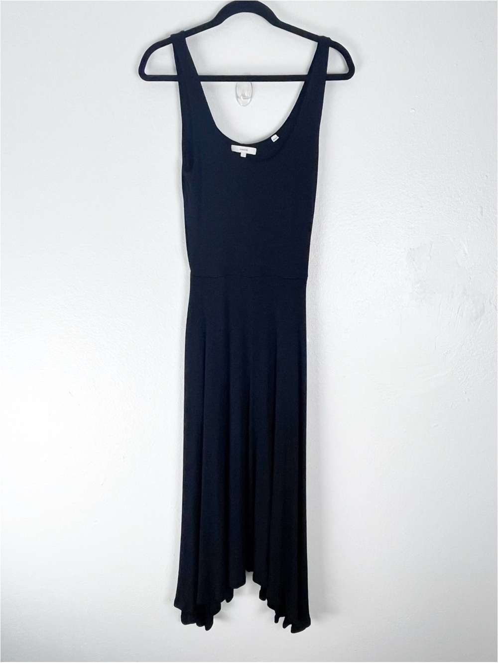 VINCE Classic Black Sleeveless Scoop Neck Pleated Skater Dress Small Minimalist